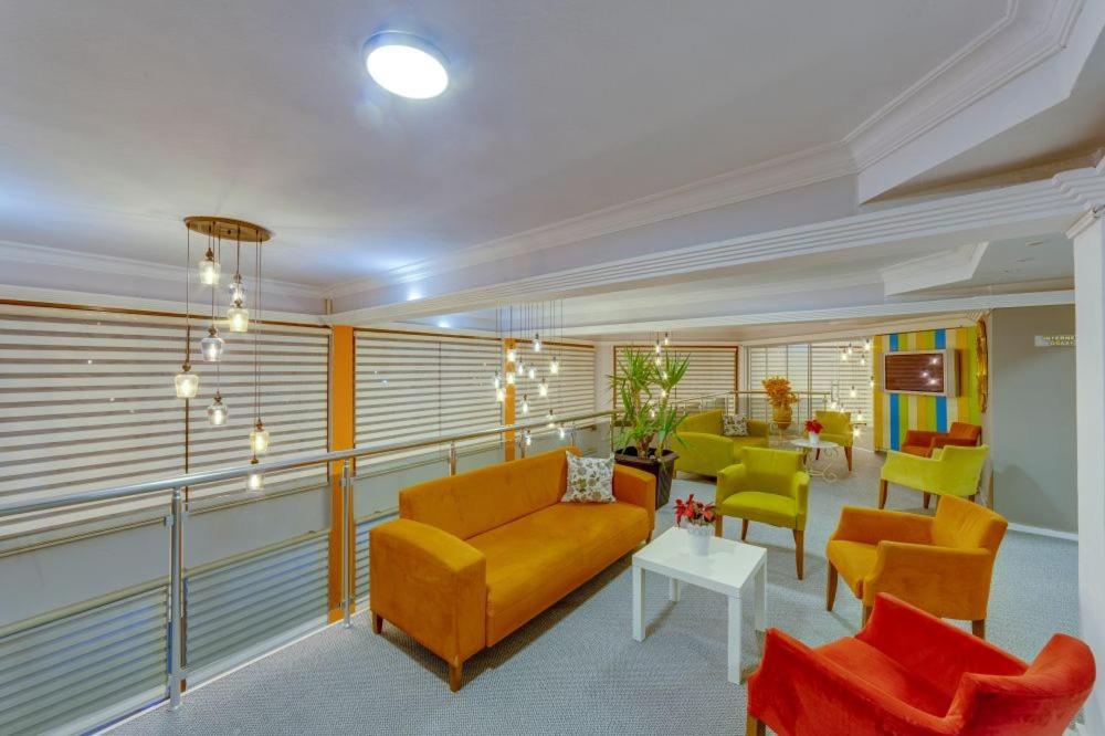 קוסדסי The View City Hotel מראה חיצוני תמונה
